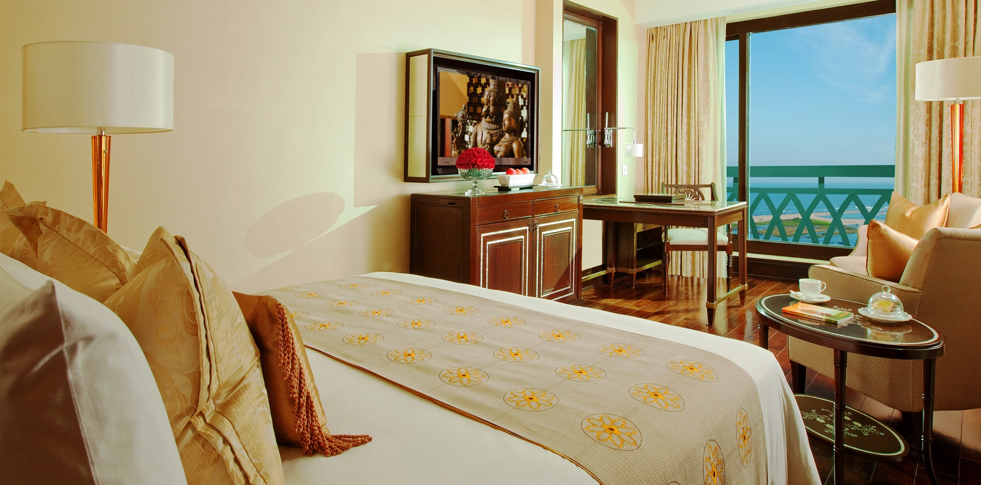 Grand Palace Sea View Room